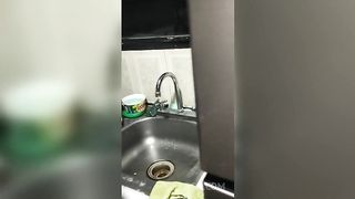 Infiel En La Cocina Con La Zorra De Mi **** Espero No SE ENTEREN