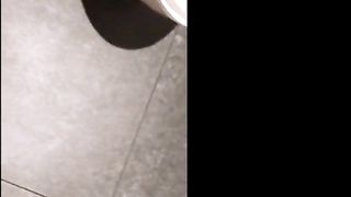《個人撮影》初めてウォシュレットオナニー