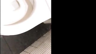 《個人撮影》初めてウォシュレットオナニー