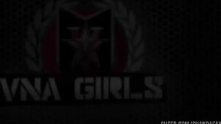 Professional Pussy Eater Sara Jay Tongue Fucks Curvy Beauty Sofia Rose