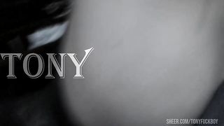 ¡Ay vecina.. Mire nomas, ya tiene el culo muy abierto de tantas metidas y sentones.. Ahora que va decir mi compadre cuando regrese de los yunaites?.