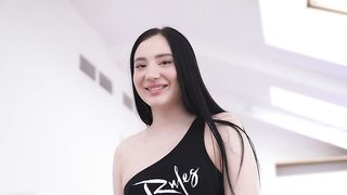First Anal casting with 19yo babe Jenny Gill! Young and Old Italian