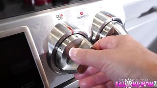 Horny Stepson Loads Up Latina MILF - Queen Rogue