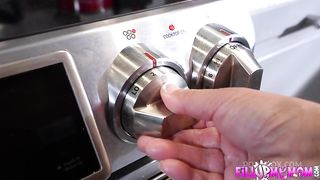 Horny Stepson Loads Up Latina MILF - Queen Rogue