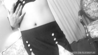 A little hotel worker, having come to the rescue of the guest, also helped him relax by giving herself to fuck