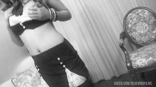 A little hotel worker, having come to the rescue of the guest, also helped him relax by giving herself to fuck