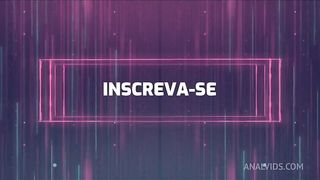 Minhas maos faz massagem.tantrica ate gozar na minha mao.