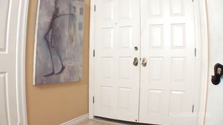 Maia Davis And Rachel Rogers Are Kissing Cousins