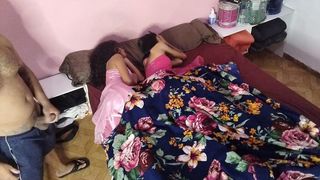 NOSSO PADRASTO NOS PAGA PARA GUARDARMOS NOSSOS SEGREDOS SEXUAIS