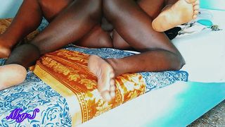 AMATEUR PORN LOVERS COUPLE MAKES THEIR FIRST MISSIONARY FUCK SEX TAPE HOME