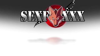 Gostosa trepa com melhor amigo do marido