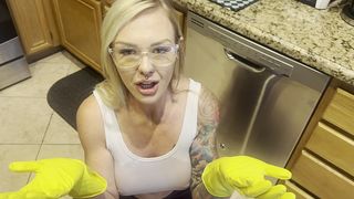 STEPMOM HELPS HER WELL-ENDOWED STEPSON DELIAH GRACE