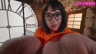 JINKIES! VELMA VORES A TINY VILLAIN