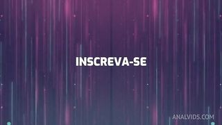 Na balada me troquei por balde de bebida