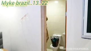 Carioca tesuda marcella schultz vei ao Sao Paulo.para encontrar com myke Brazil e rolou um clima muito gostoso com muito sex