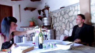 The beautiful Jordanne Kali tries to teach Jorge de la Jungle civilized sex