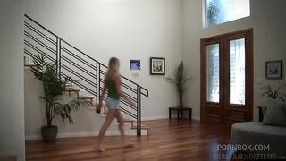 Heather Starlet learned to fuck women from MILF Prinzzess