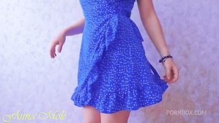 Big white fat juicy butt shakes and twerks then cums from pussy masturbation Anna Mole