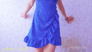 Big white fat juicy butt shakes and twerks then cums from pussy masturbation Anna Mole