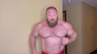 BACKSTAGE GUEST POSE OLYMPIA