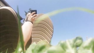 Chantal and her hot barefoot on the sunrise