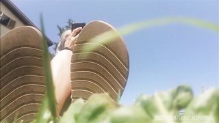 Chantal and her hot barefoot on the sunrise