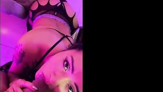 SEXO CON MI JEFE EN SU OFICINA. ME ESPERA CON LENCERIA LENCERIA Y TACO