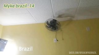 Eu fui em um hotel encontrar com uma acompanhante de luxo ela se chama Ariela Ferraz ela adora faser sex anal ela ficou comigo e com meu amigo ao mesmo tempo ela deu o cuzinho para me e para meu a