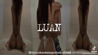 Depois do baile funk, 2 novinhos me fodeu gostoso deixou eu com a buceta inchada