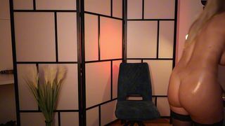 JUICY PUSSY CLOSE-UP