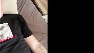Woke up the guy with a blowjob. FULL