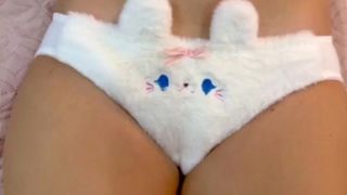 STEPBROTHER CUMS ON HIS VIRGIN STEPSISTER S PUSSY