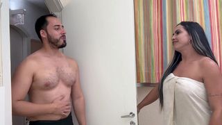 ERA PARA RESOLVER SO UM PROBLAMA NA VIZINHA MAIS OLHA O QUE ACONTECEU!