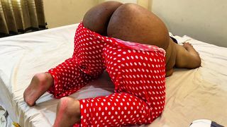 ARAB BBW MUSLIM BIG ASS LIKE FAT PIG EGYPT HOT CHUBBY GIRL ON BED SHE WANT ANAL FUCK FROM STRANGER GUY