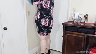 Boss caught Secretary bent over with legs Wide open & eat her pussy