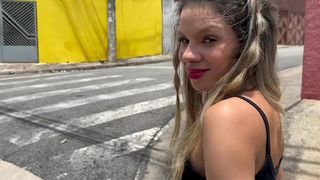 SOCANDO NO CU DA NOVINHA DA FAVELA