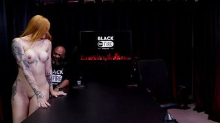 BELLA RUIVA NO BLACK ON FIRE COM SR. BLACK - COMPLETO (WATCH ON: SHEER/RED)