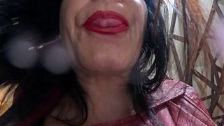 SPIT FETISH OBSESSION – DIRTY TALK, SMOKING & WET MASTURBATION 324