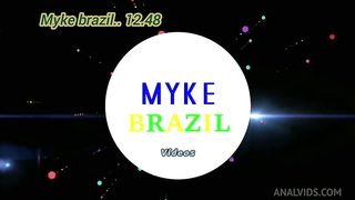 Eu fui anter um motel para ficar com uma mulher muito bonita e gostosa ela se chama Bianca Naldy ela deu conta de ficar comigo e mais dois amigo meu e rolou muito sex vacinal e sex anal e dep