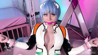 What would you do with your own personal real-life fuck doll?!