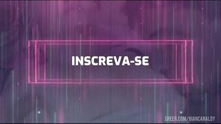 Recebi uma massagem na bucetona que fiquei doida ate gozar