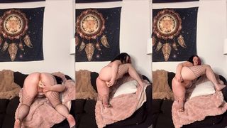 FISHNET RIPPING DILDO FUCK GOTH PAWG