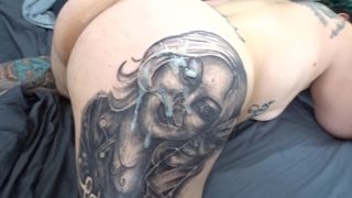 LATINA BITCH TAKES A GOOD COCK AND I SHOOT ALL MY CUM ON HER ASS