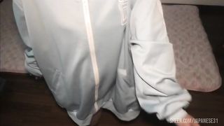 パンツ越しにオナニーしてたらパンツの裏側が汚れてしまいました。