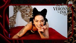 VERONNA BATE PAPO, BRINCA COM O CU E SQUIRTA MUITO NA CAMERA AO VIVO I