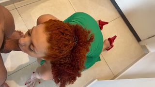 MADRASTA RUIVA PEDE PARA SEU ENTEADO SE VESTIR E GANHA SURPRESA INESPERADA