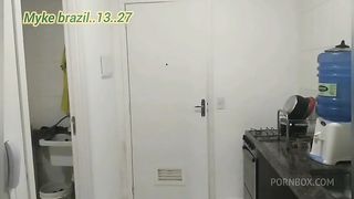 Levi a gostosa Julia fontanelli na minha casa ela estava com muita vontade de dar para me ela comessou a.me chupar na conzinha depois levei ela para o quarto e agente Transou bom gostoso