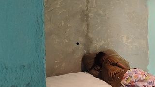 DEIXEI MEU MARIDO DEITADO E DEI PRO FILHO DA MINHA TIA NO TERRACO AO AMANHECER