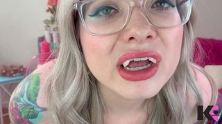 KAIIAMAS HOLIDAY FANG DRAIN FEEDING