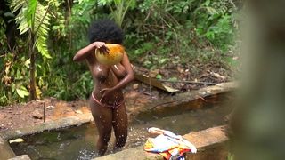 EBONY BIG ASS FUCK A BIG DICK